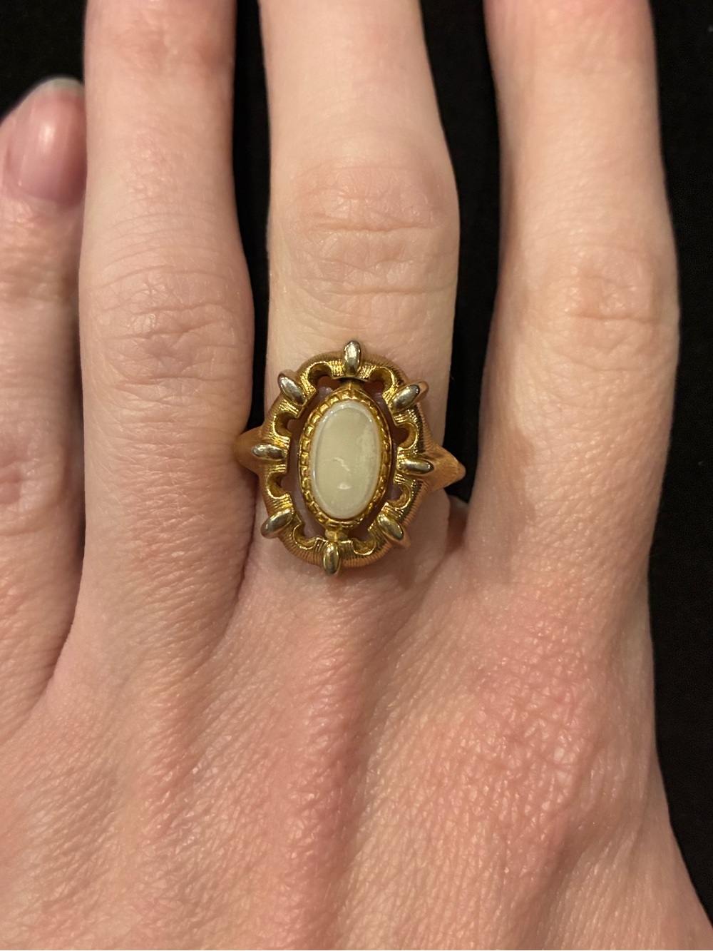 Vintage Flippable Stone Gold Filigree Ring